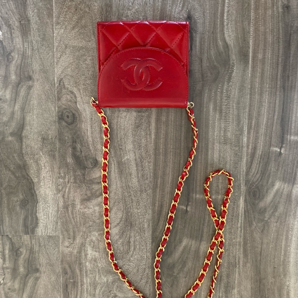 Red vintage mini Chanel flap coin bag - Picture 5 of 6